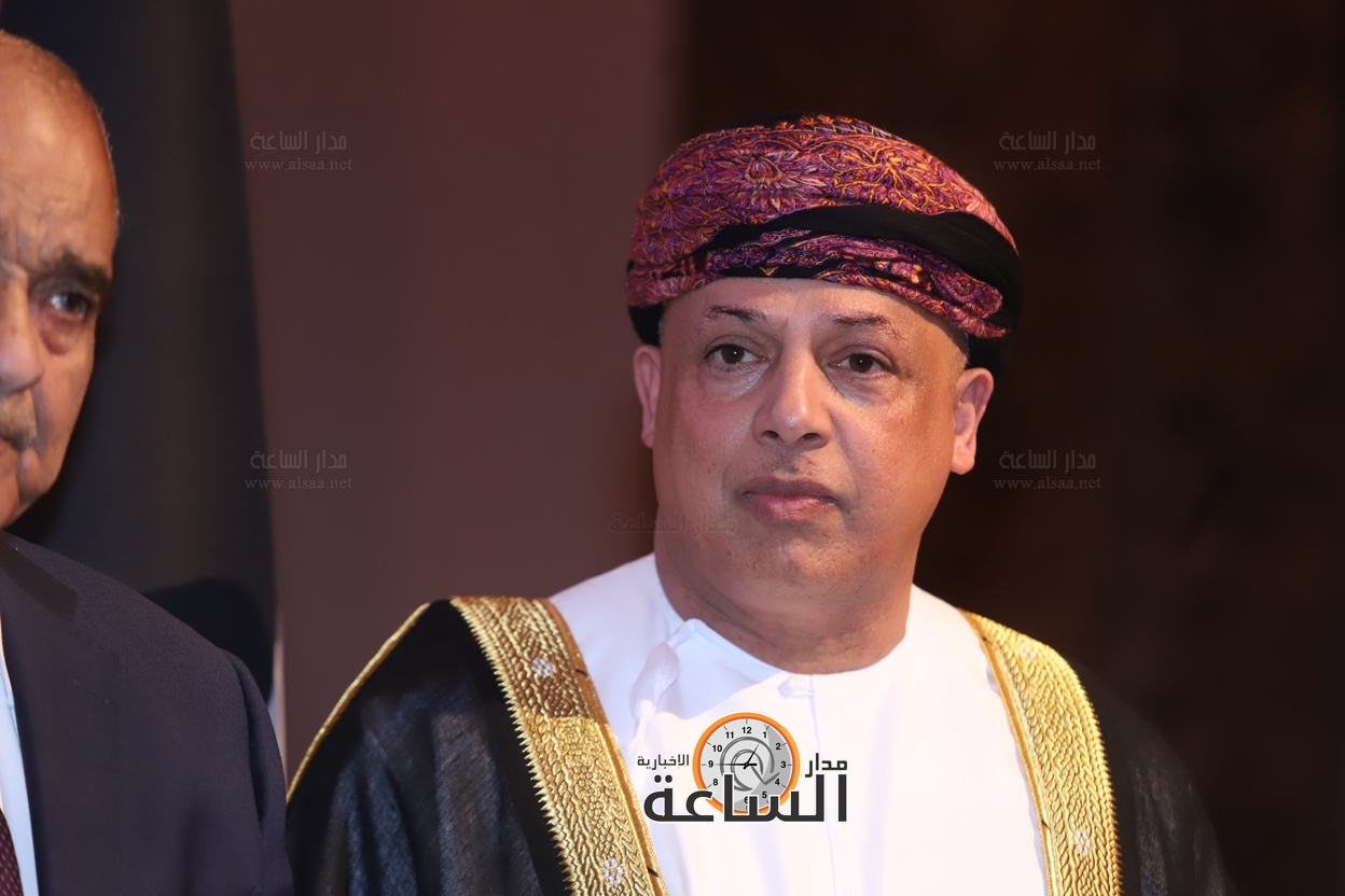 Madar Al-Saa Images 0.7551254818674561