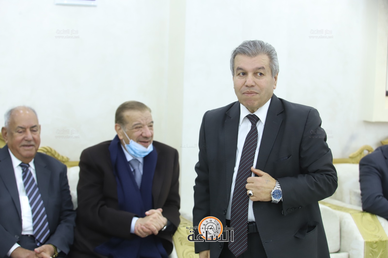 Madar Al-Saa Images 0.8778457888796085