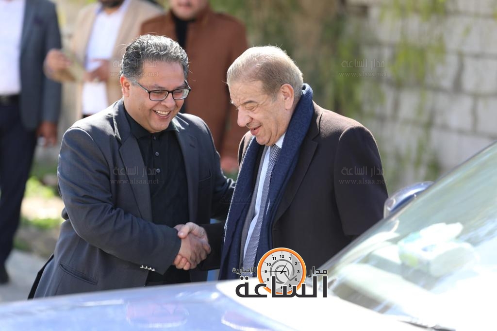 Madar Al-Saa Images 0.7632748168272341