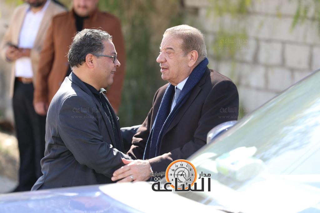 Madar Al-Saa Images 0.41573700033838246