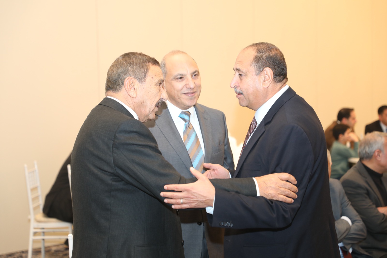 Madar Al-Saa Images 0.4736168889452008