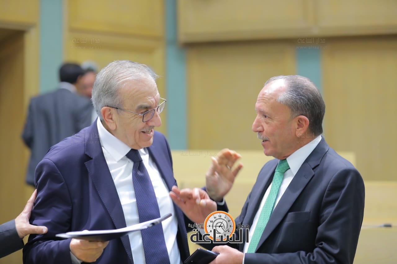 Madar Al-Saa Images 0.23953848955319534