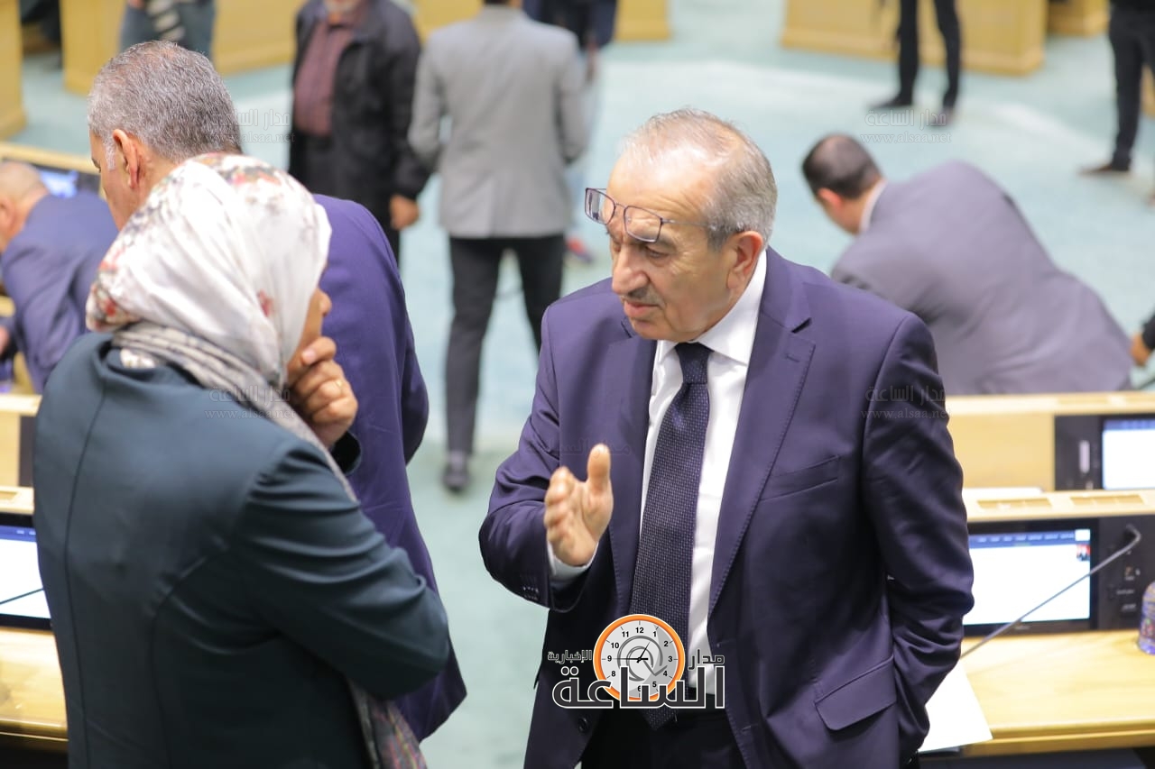 Madar Al-Saa Images 0.3677476392696091