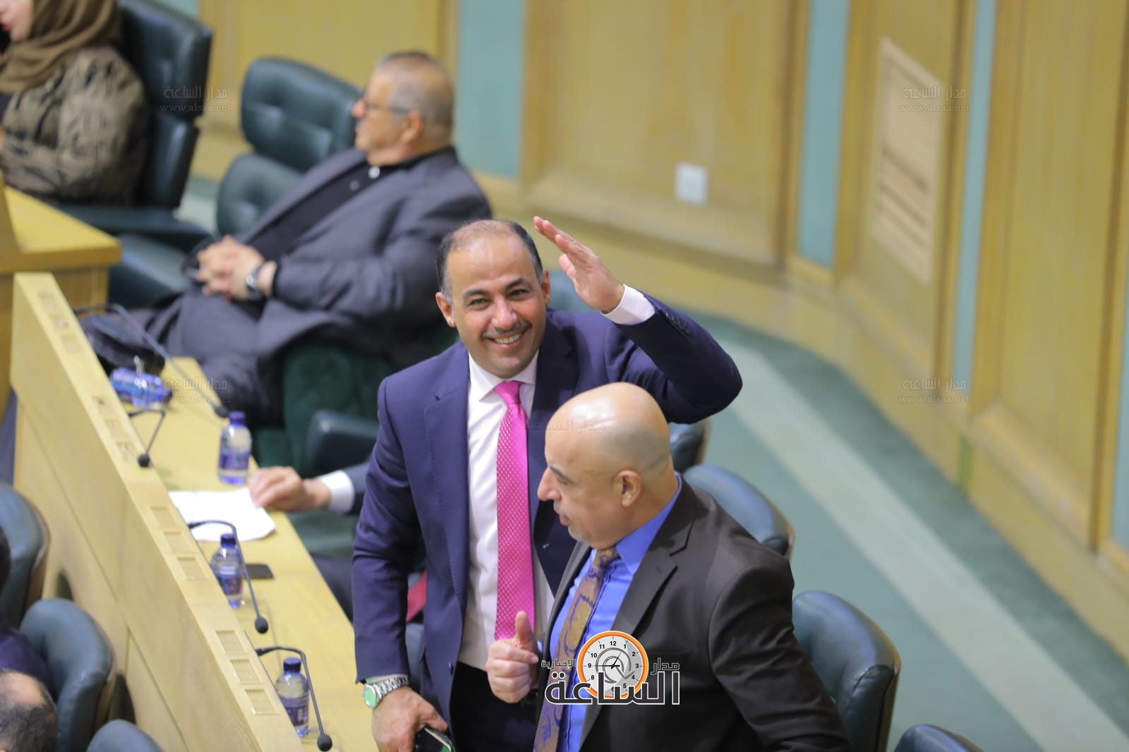 Madar Al-Saa Images 0.9795519944728059