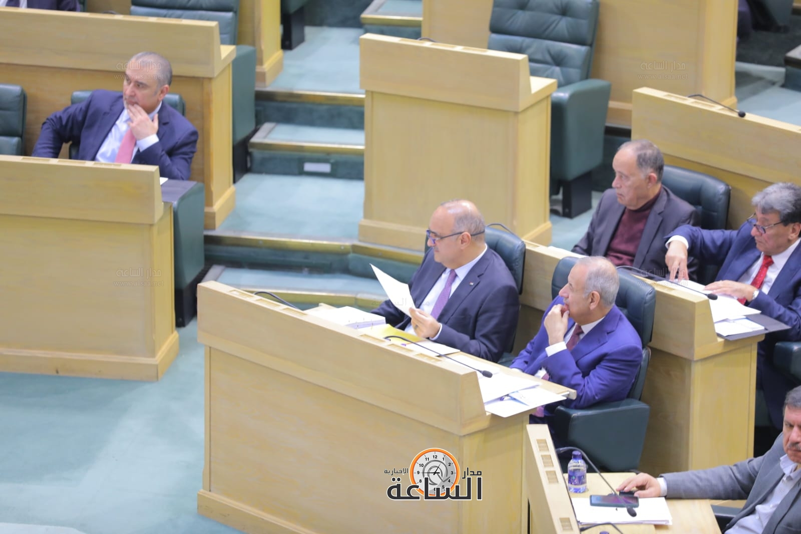 Madar Al-Saa Images 0.7882144424508051