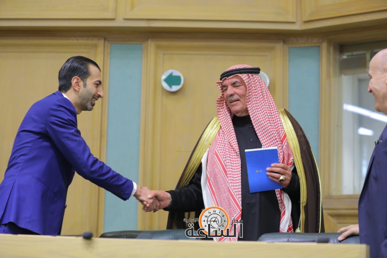 Madar Al-Saa Images 0.45636660231654735