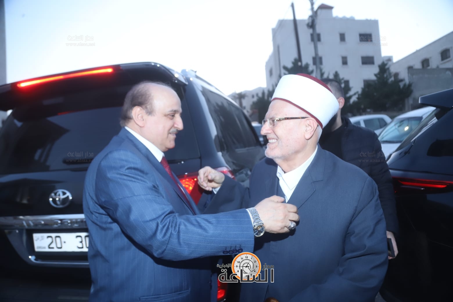 Madar Al-Saa Images 0.16230020966338343