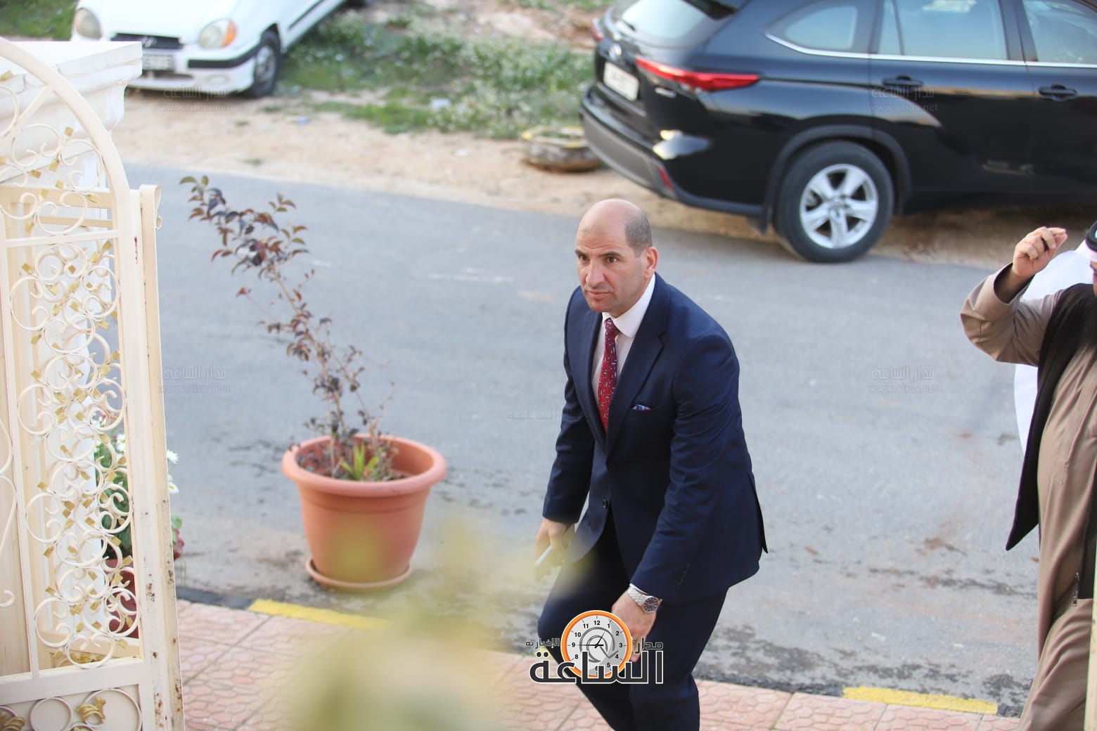 Madar Al-Saa Images 0.5764062153352314