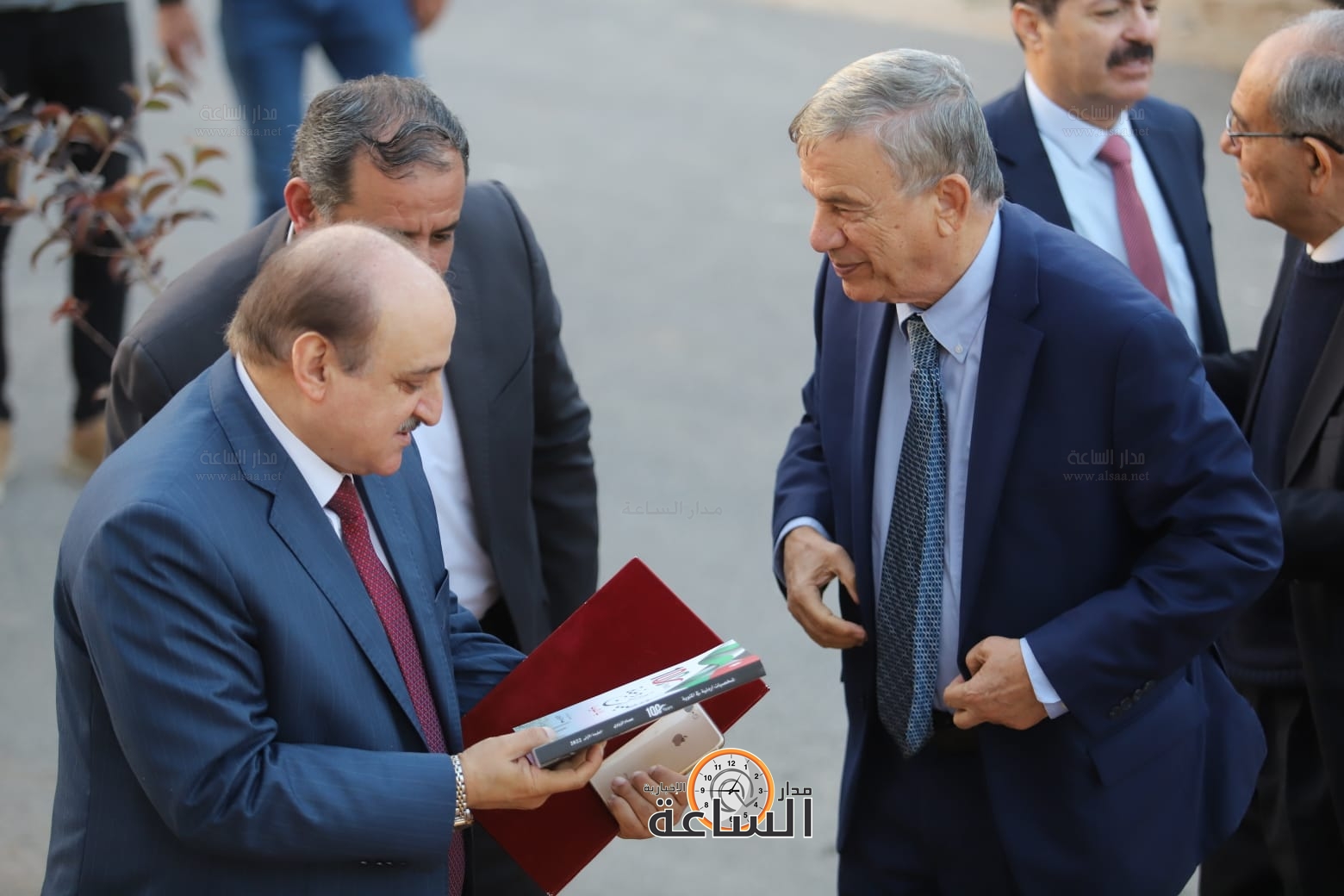 Madar Al-Saa Images 0.4349213205099336