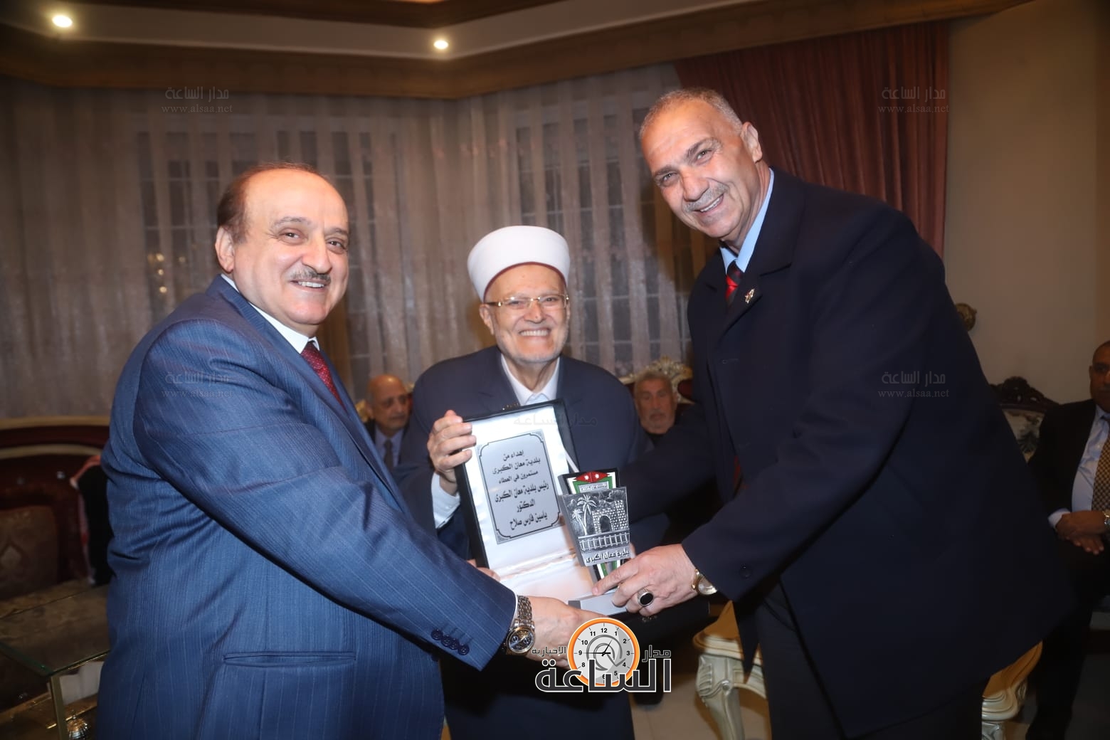 Madar Al-Saa Images 0.49031641991858677