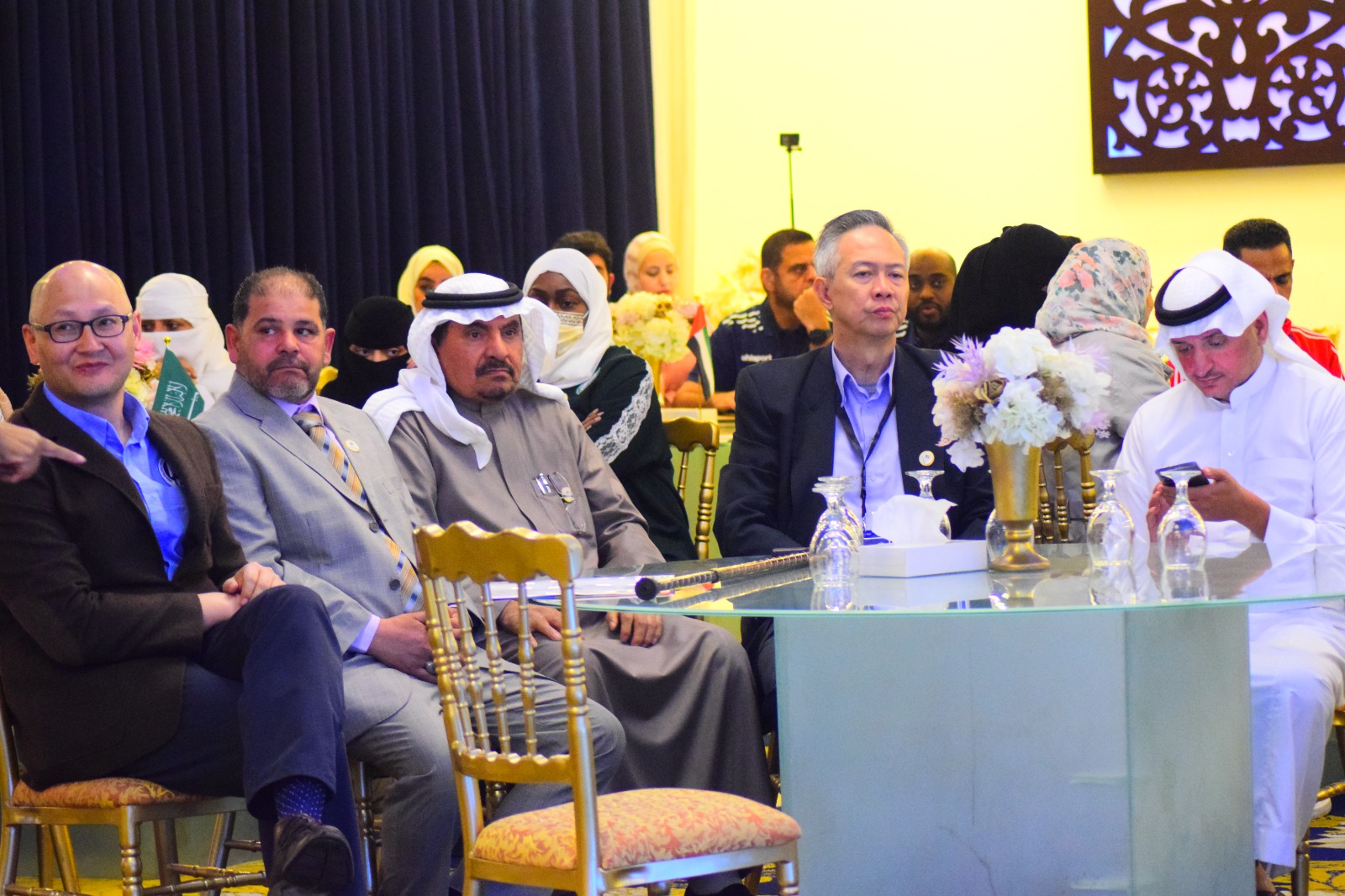 Madar Al-Saa Images 0.15979221066621596