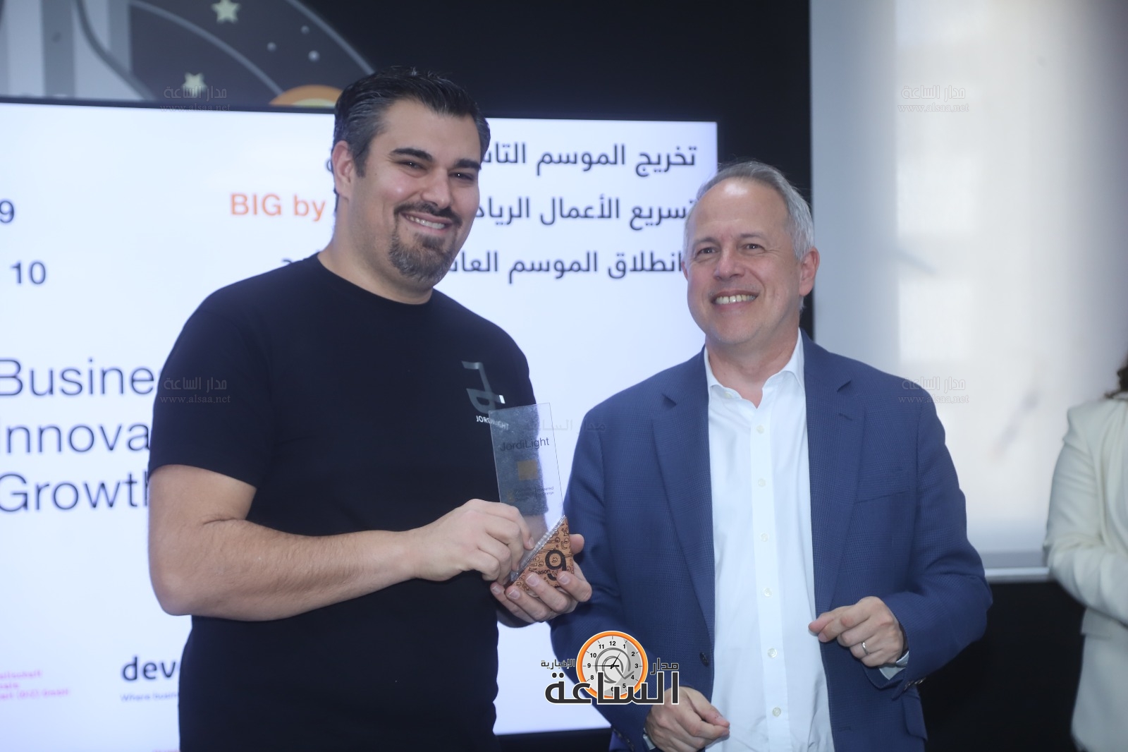 Madar Al-Saa Images 0.28624577781695826