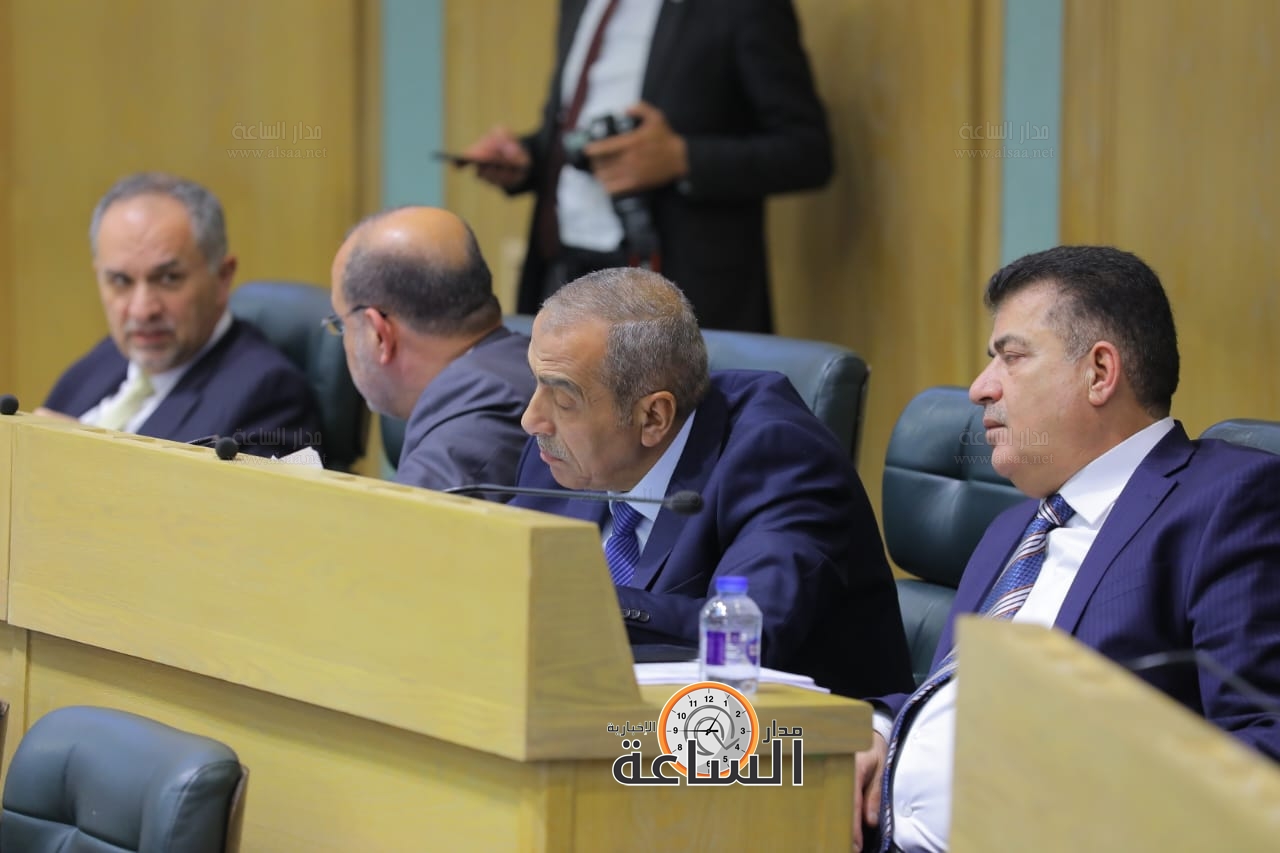 Madar Al-Saa Images 0.8494579315161677