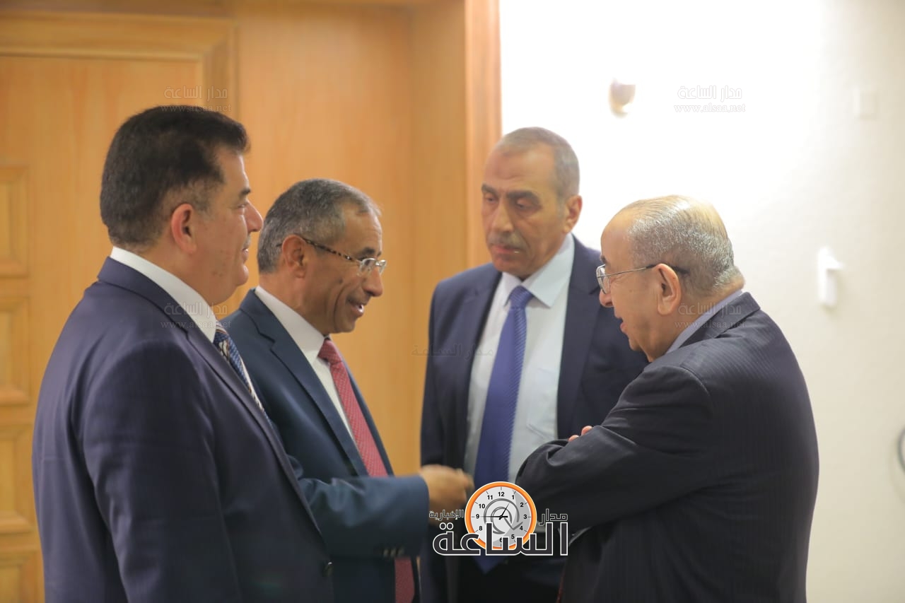 Madar Al-Saa Images 0.9725060407937716