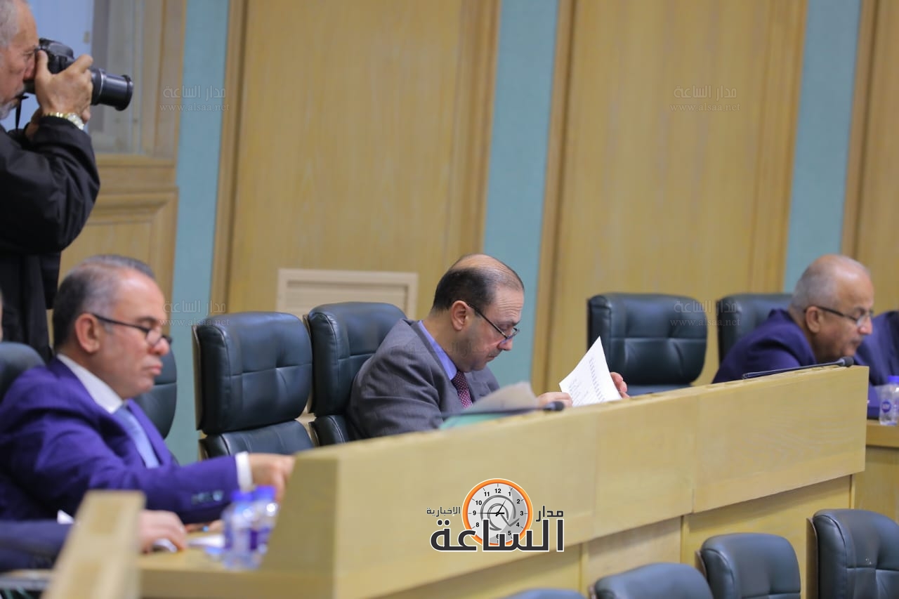 Madar Al-Saa Images 0.6673603275633138