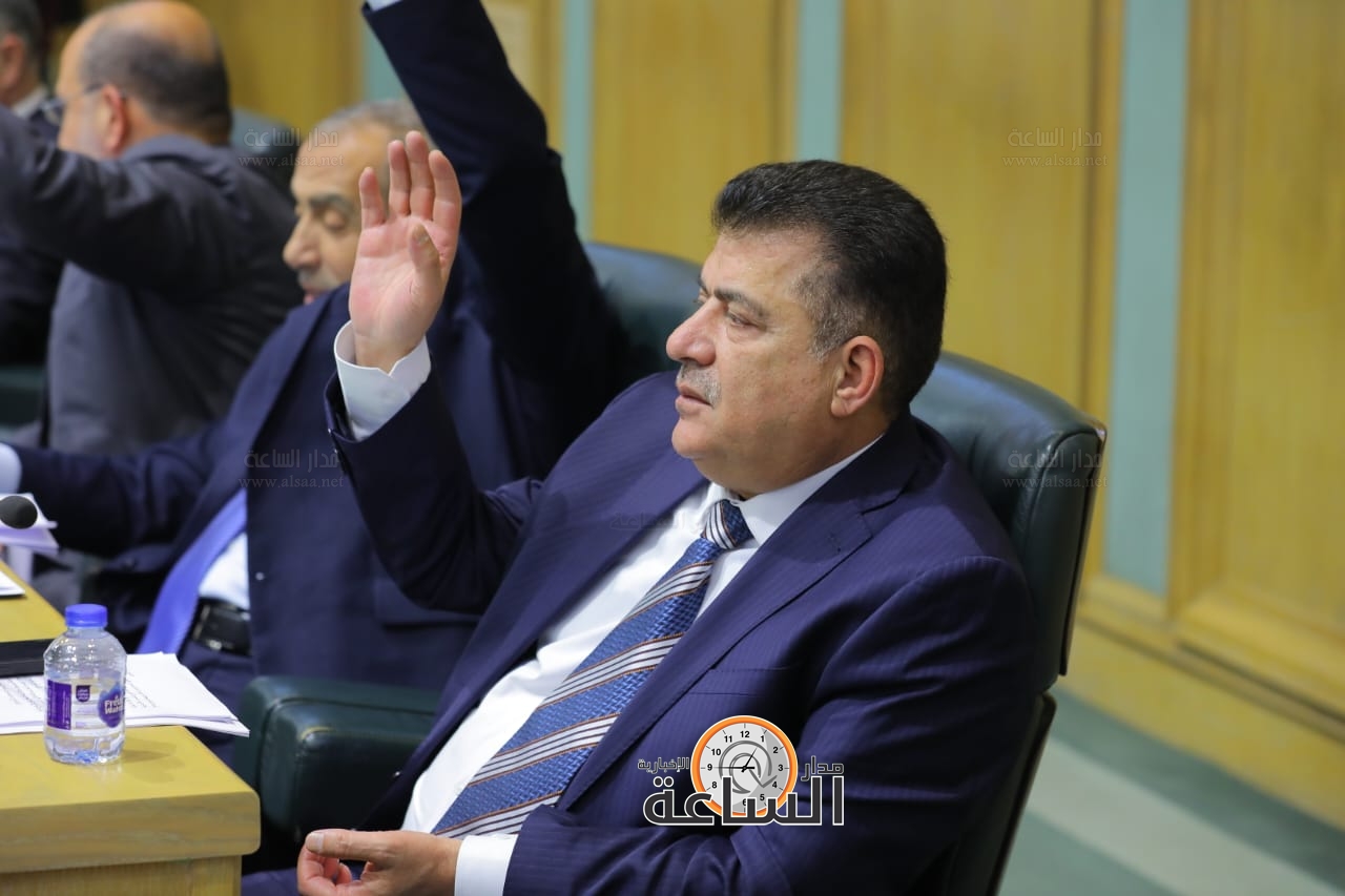 Madar Al-Saa Images 0.4358851442517955