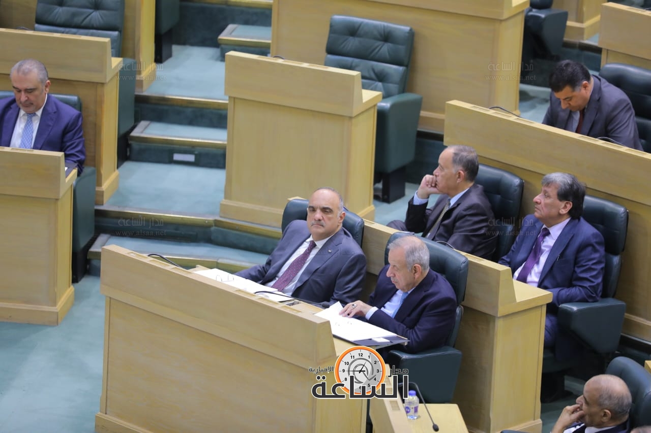 Madar Al-Saa Images 0.26403381933743164