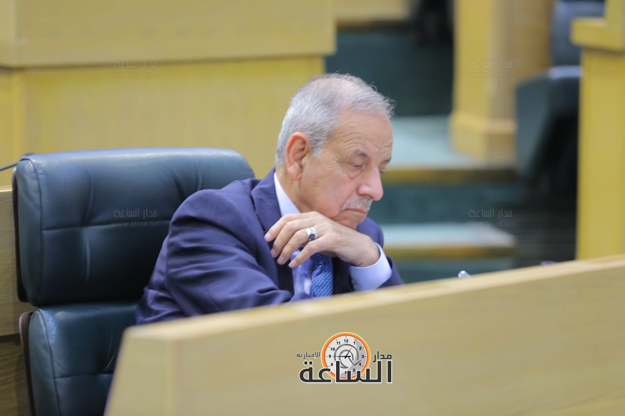 Madar Al-Saa Images 0.7941269995908049