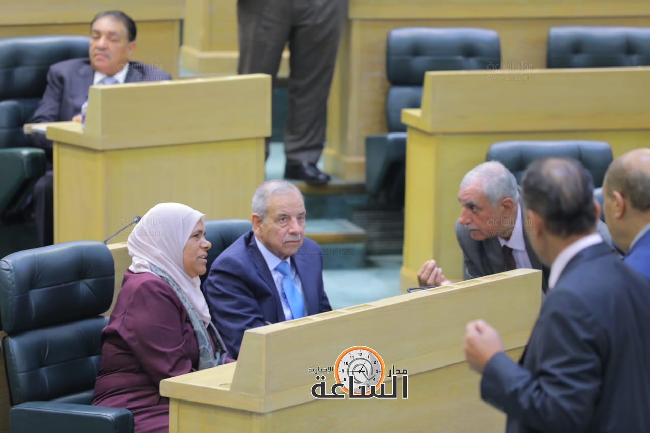 Madar Al-Saa Images 0.9438598205317315