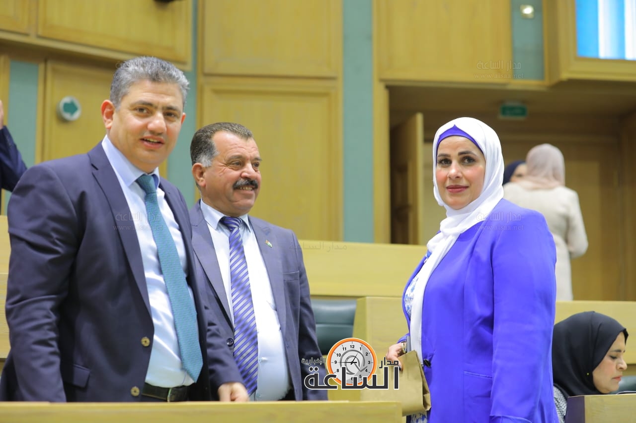 Madar Al-Saa Images 0.09339099355953939