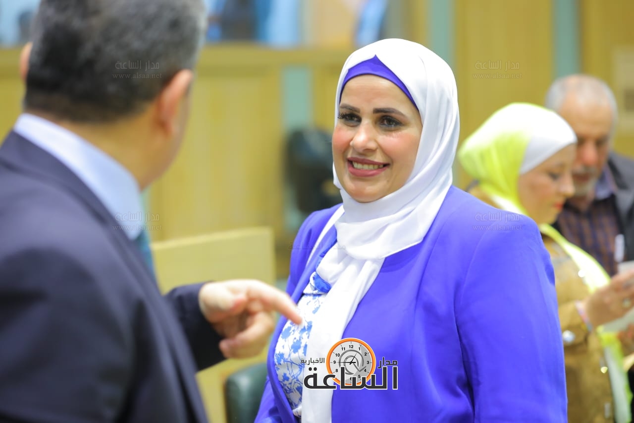 Madar Al-Saa Images 0.06991040038946816