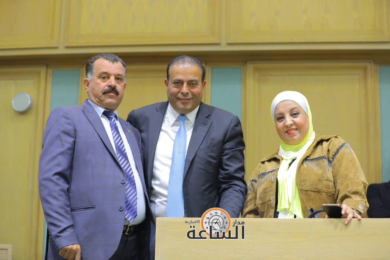 Madar Al-Saa Images 0.6846311486039136