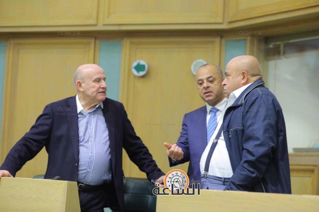 Madar Al-Saa Images 0.5589936237723447