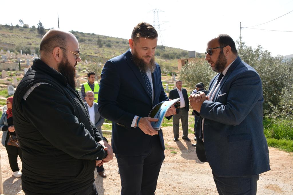 Madar Al-Saa Images 0.13894482563119426