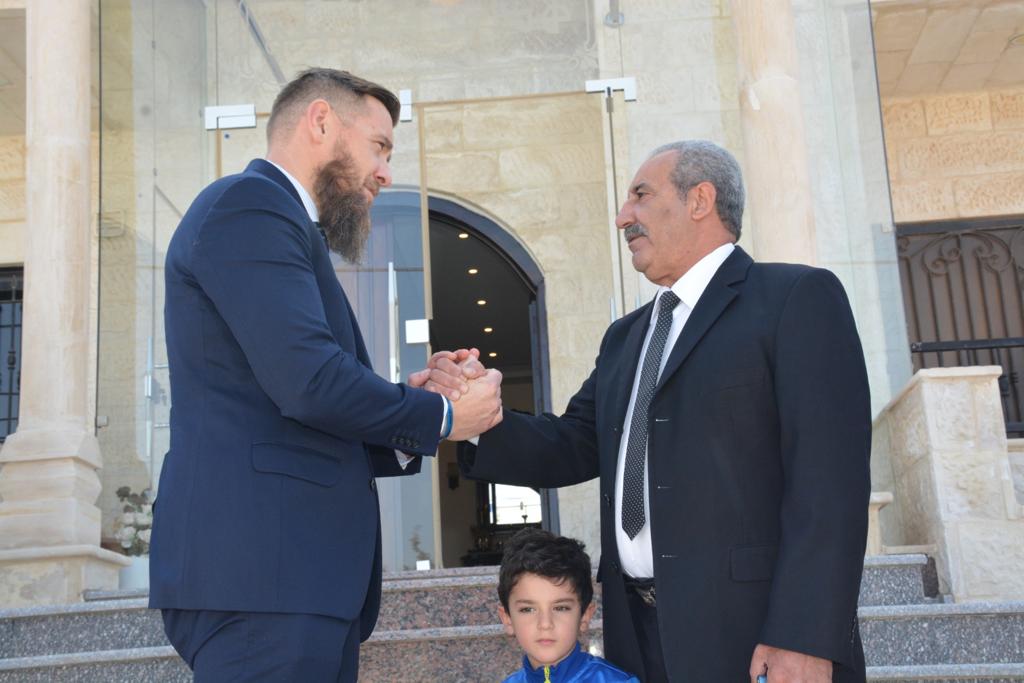 Madar Al-Saa Images 0.9598599224200317