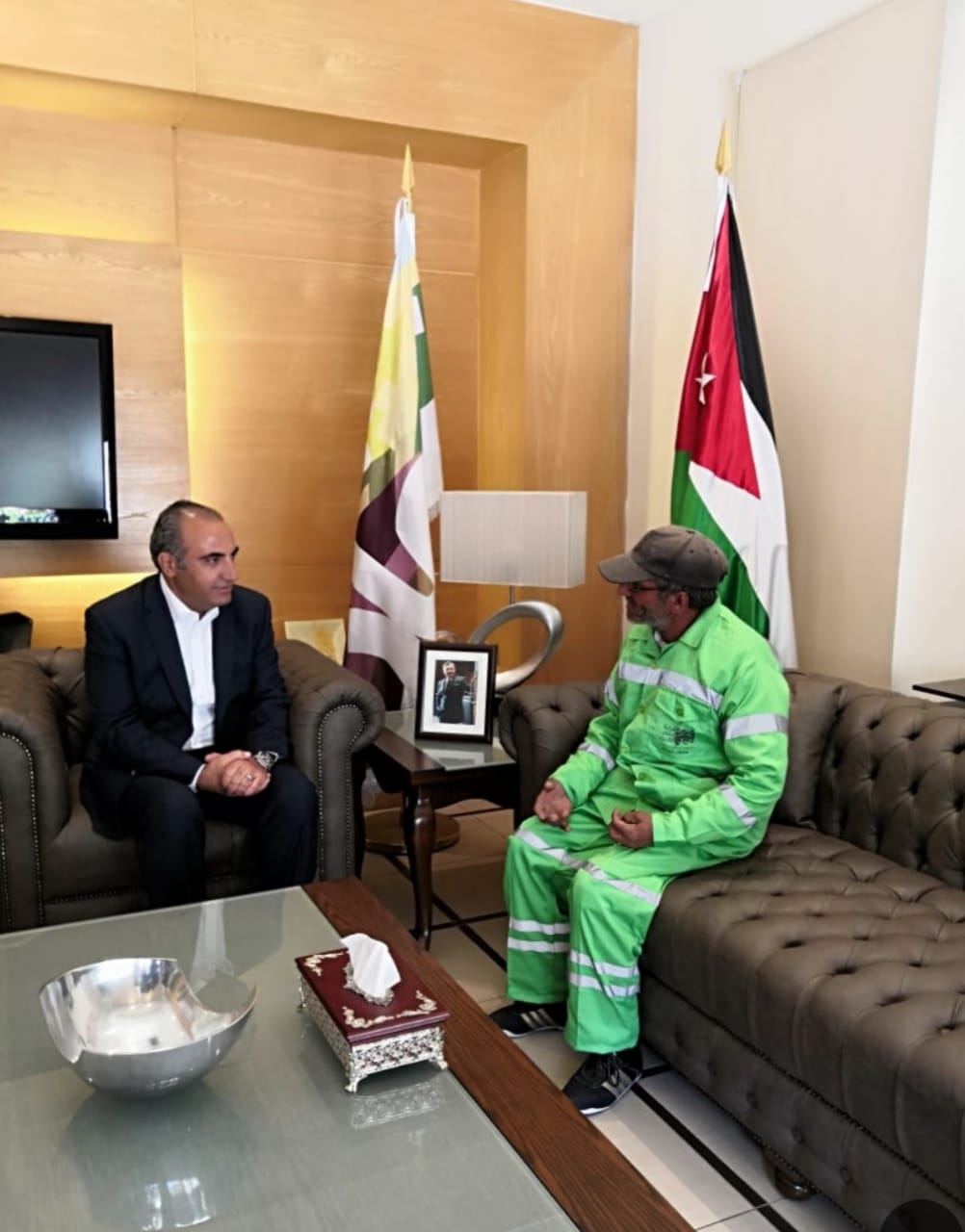 Madar Al-Saa Images 0.9204151546909309