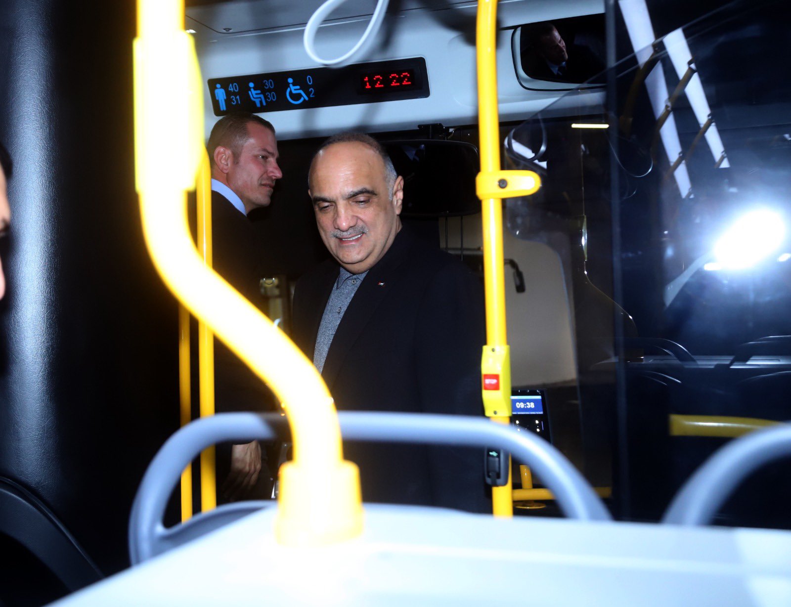 Madar Al-Saa Images 0.8187687575292368