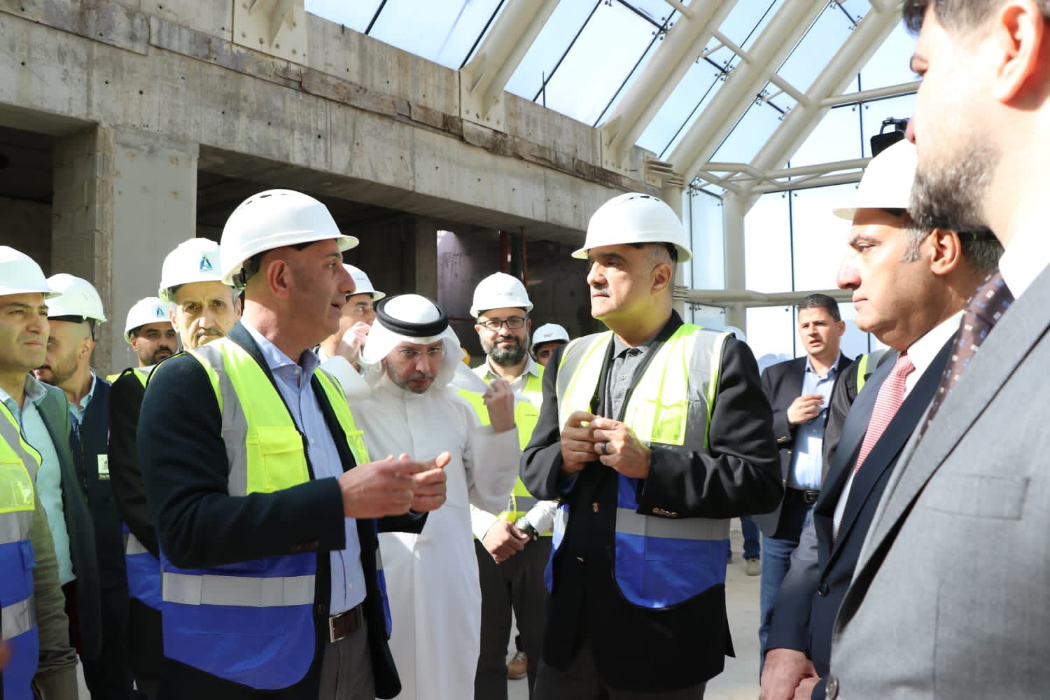 Madar Al-Saa Images 0.9824900139872828