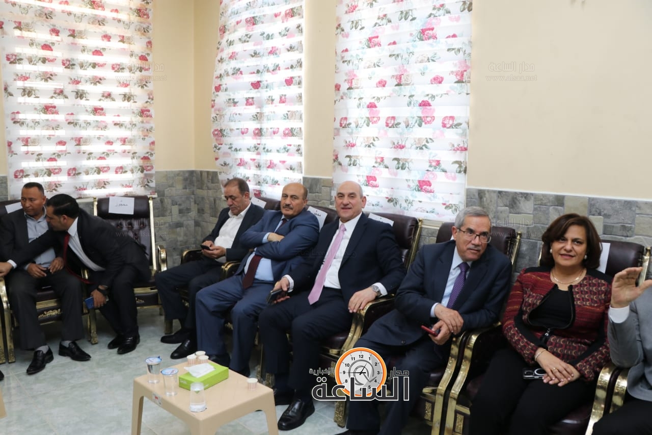 Madar Al-Saa Images 0.24901112445485007