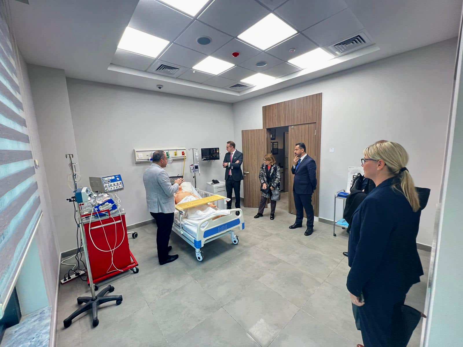 Madar Al-Saa Images 0.6583353307323933