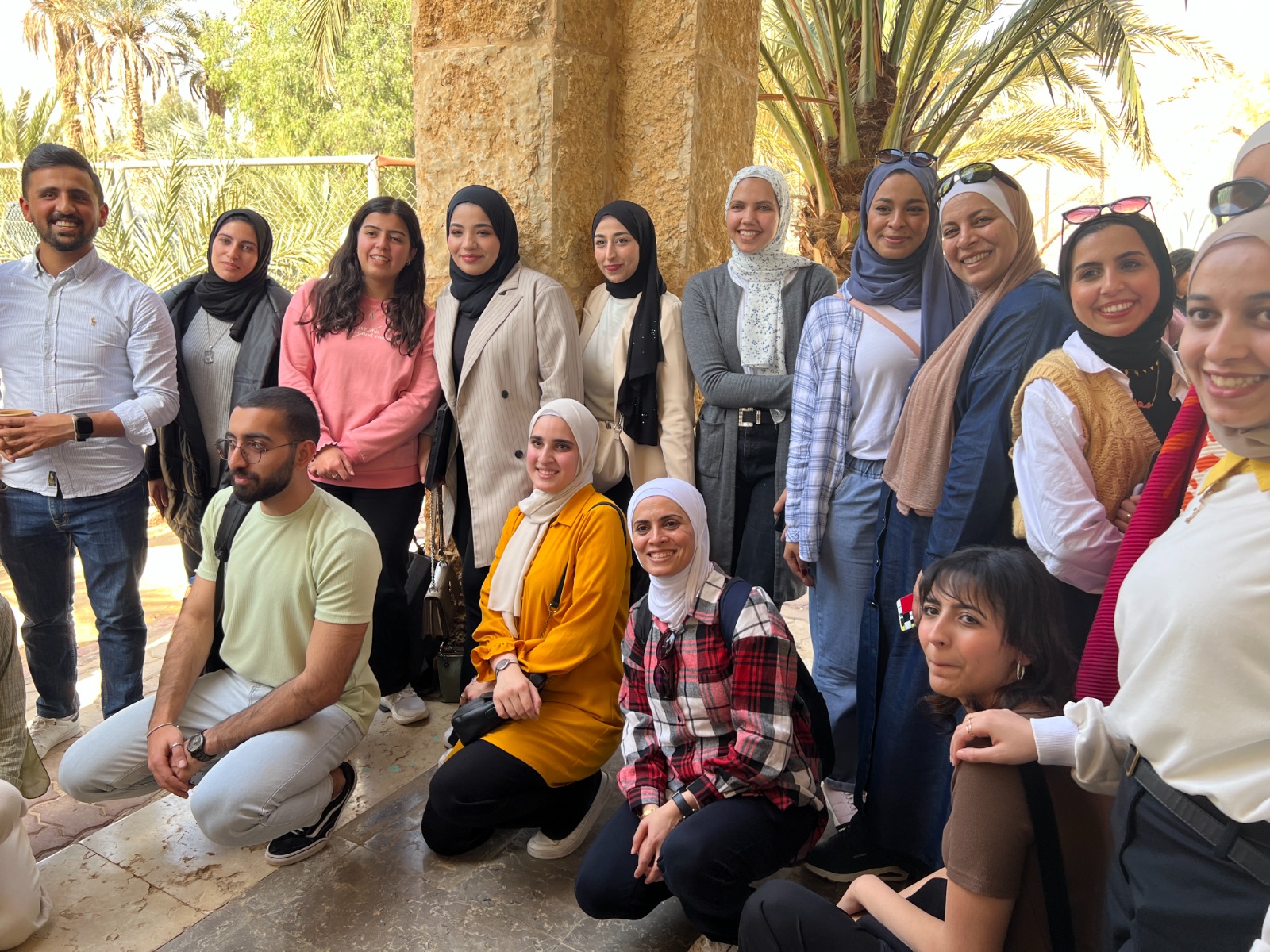 Madar Al-Saa Images 0.11376956001017158