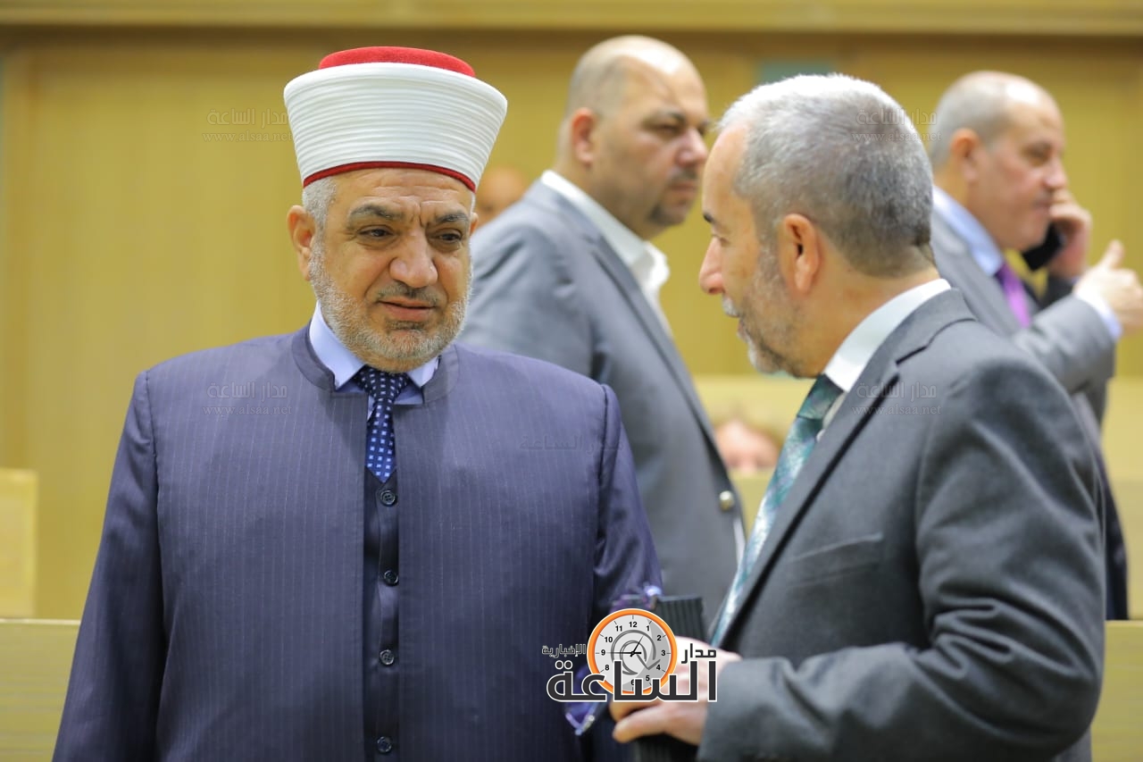 Madar Al-Saa Images 0.20864426437889172