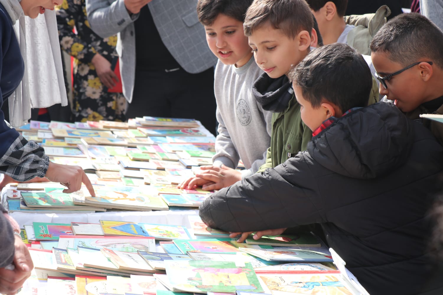 Madar Al-Saa Images 0.11910985466970869