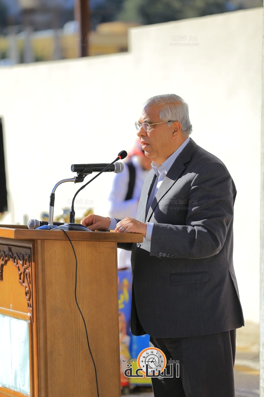 Madar Al-Saa Images 0.3729140235885354