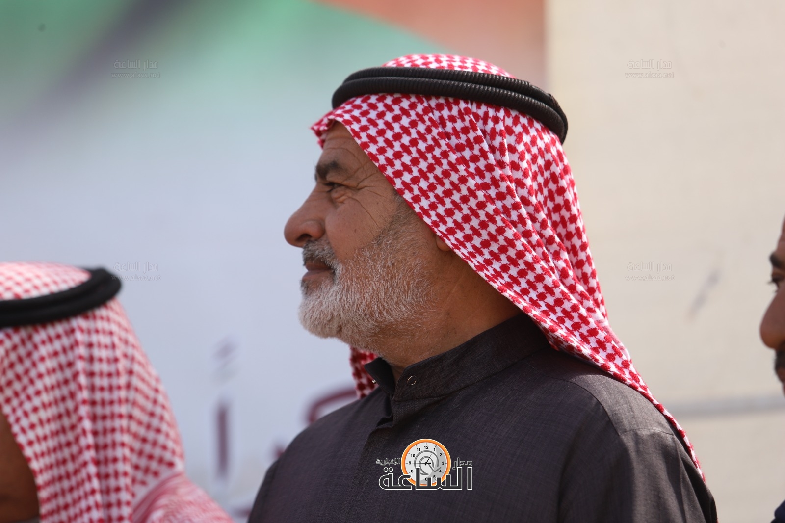 Madar Al-Saa Images 0.9771503959920599