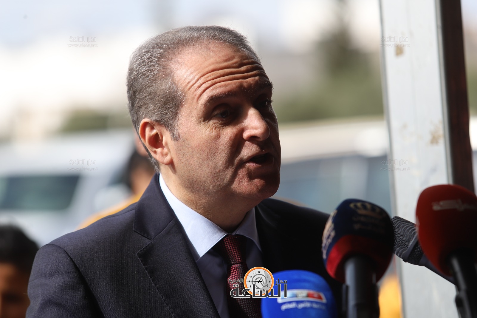 Madar Al-Saa Images 0.509266395030599