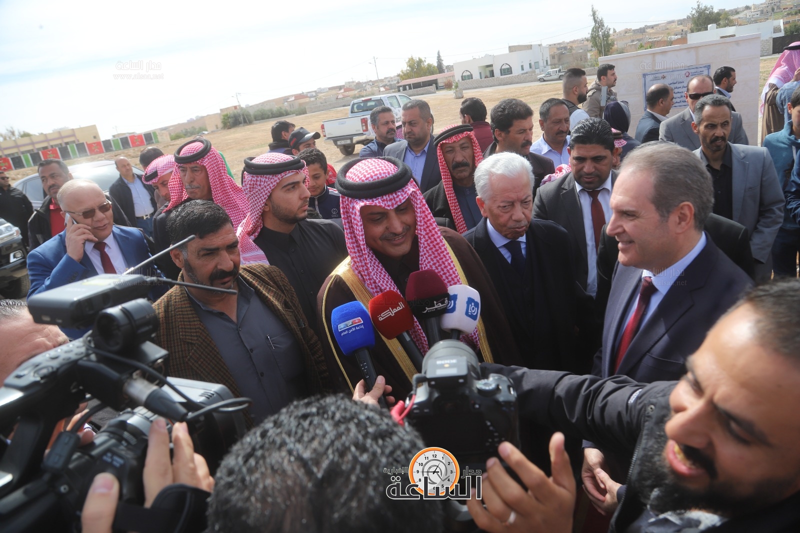 Madar Al-Saa Images 0.7716730589054823