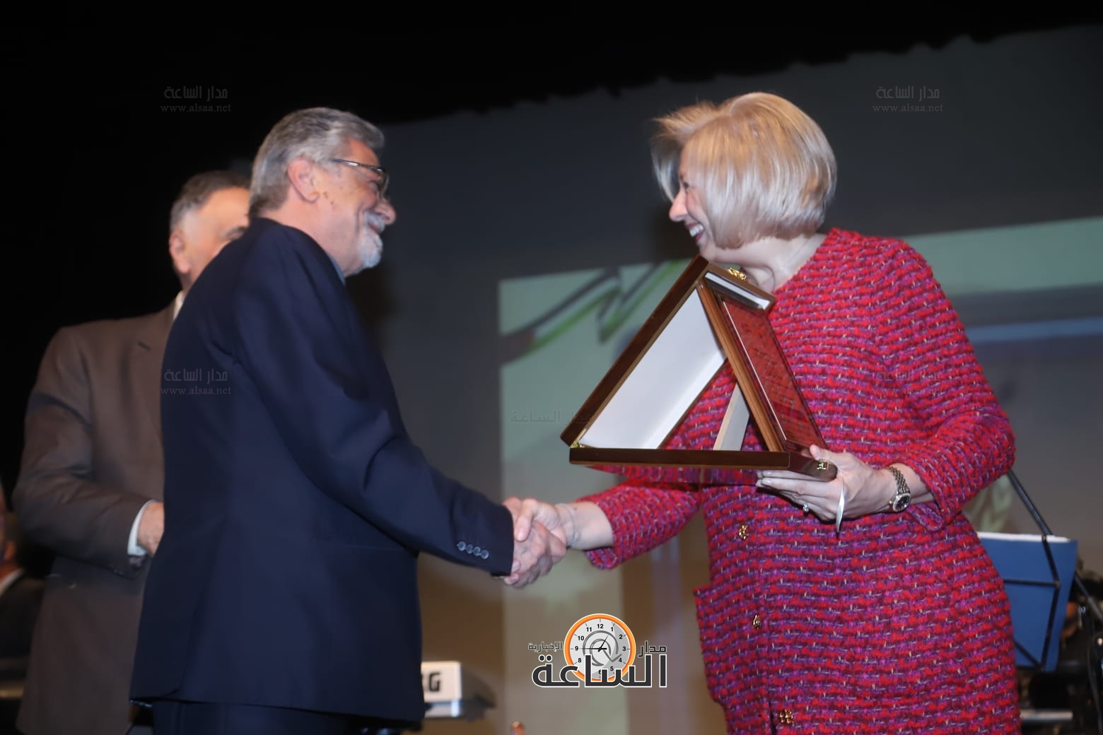 Madar Al-Saa Images 0.7799761182557091