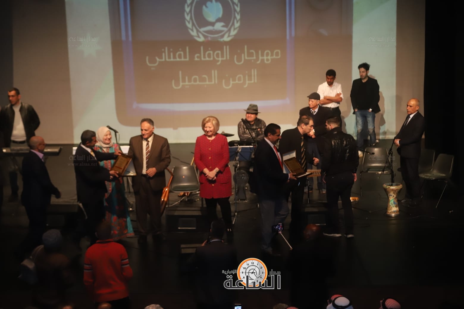 Madar Al-Saa Images 0.9980442189949713