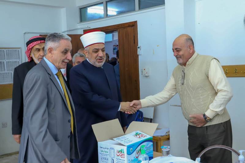 Madar Al-Saa Images 0.6457256113326166