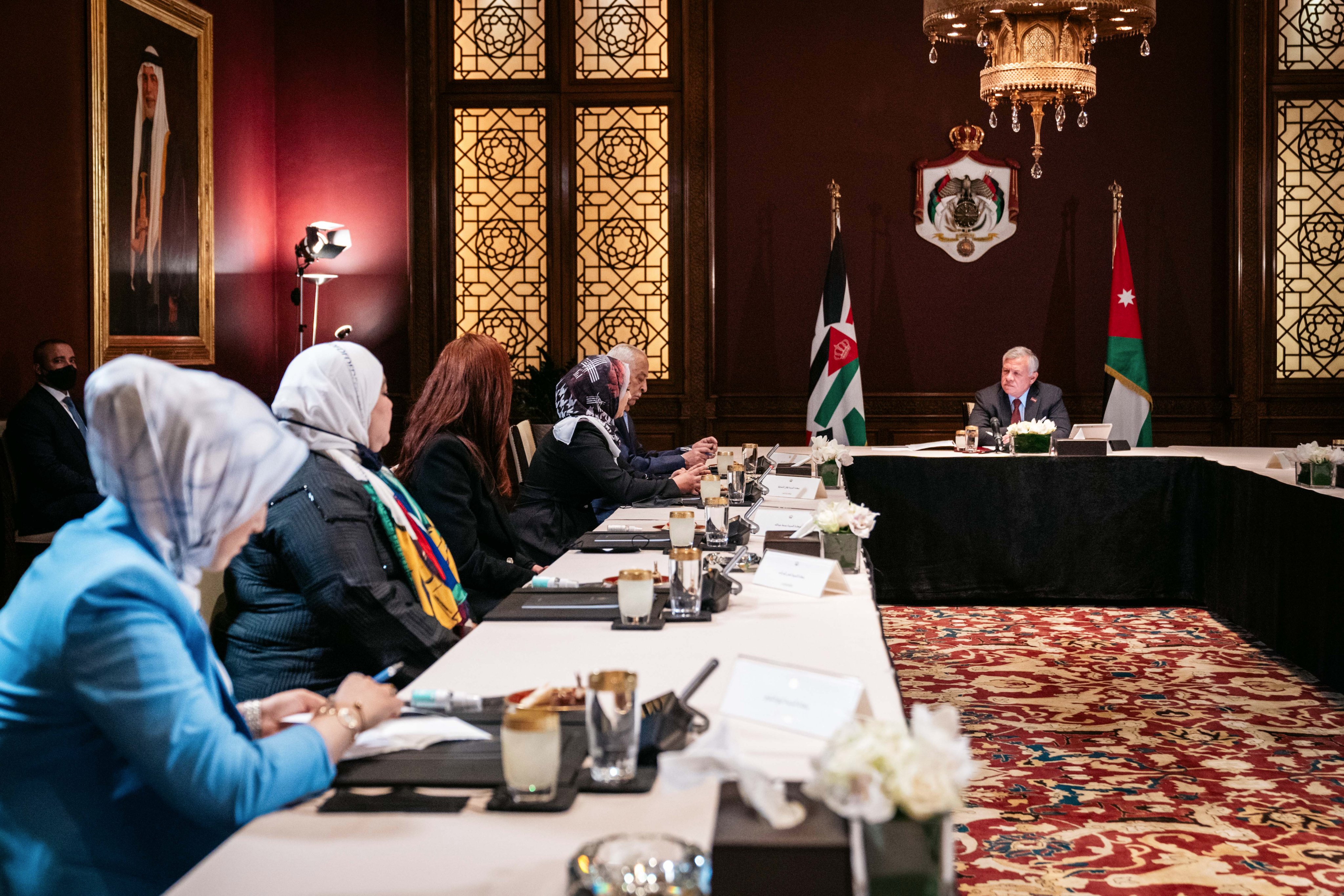 Madar Al-Saa Images 0.4527314828386795