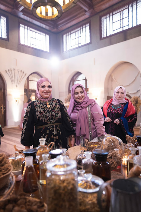 Madar Al-Saa Images 0.4145052695602718