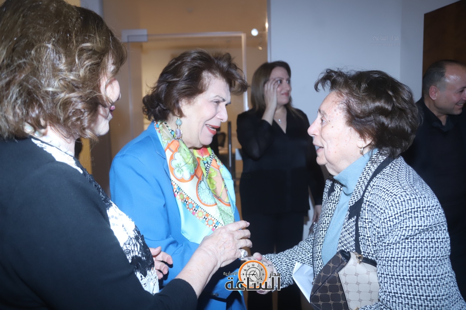 Madar Al-Saa Images 0.8157348528335506