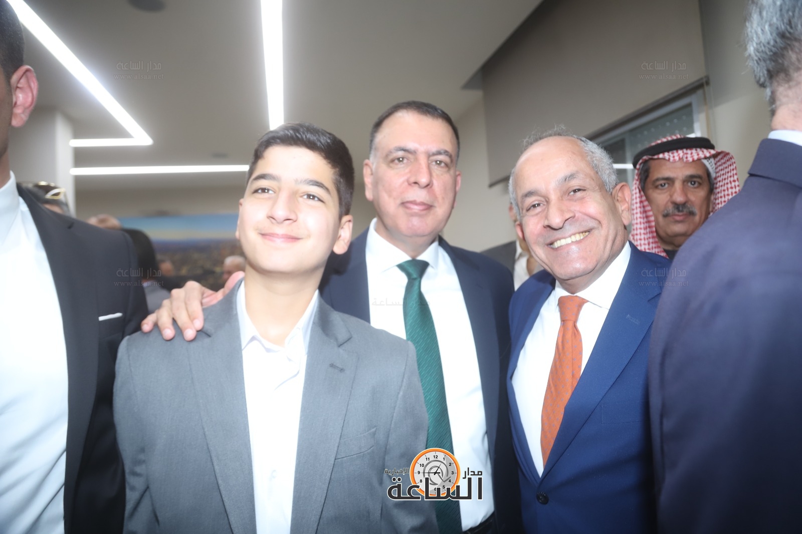 Madar Al-Saa Images 0.16335583296034728