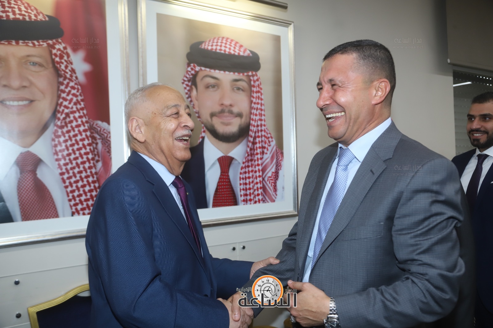 Madar Al-Saa Images 0.10507824479396011