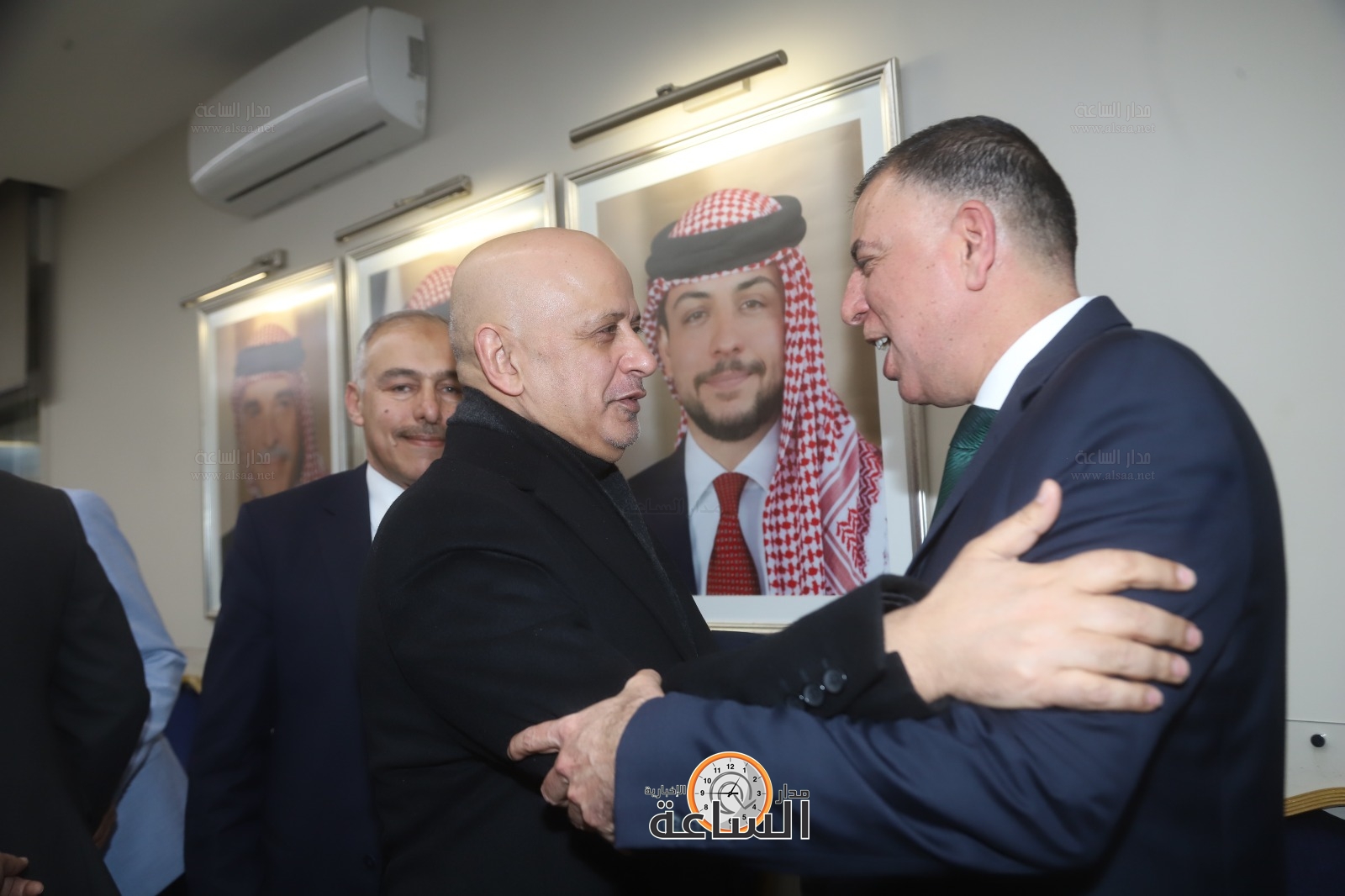 Madar Al-Saa Images 0.033911416582088294